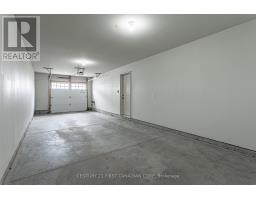 61 - 1040 CORONATION DRIVE - 29