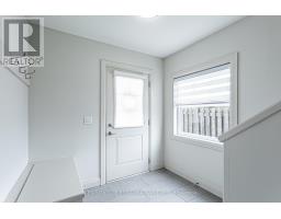 61 - 1040 CORONATION DRIVE - 3