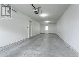 61 - 1040 CORONATION DRIVE - 30
