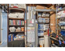755 VICTORIA STREET - 40