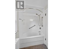 298 WORTLEY ROAD - 25
