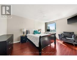 802 - 500 TALBOT STREET - 21