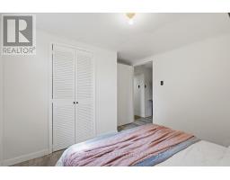 937 LUXTON DRIVE - 35