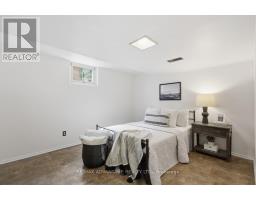 937 LUXTON DRIVE - 36