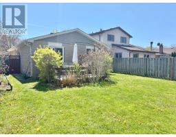 349 BANBURY CRESCENT - 27