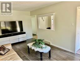 349 BANBURY CRESCENT - 9