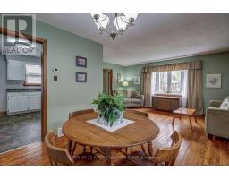 12 ROSEMOUNT CRESCENT - 12