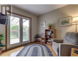 12 ROSEMOUNT CRESCENT - 24