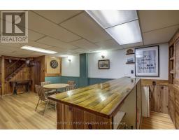 12 ROSEMOUNT CRESCENT - 29