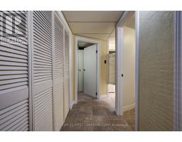12 ROSEMOUNT CRESCENT - 35