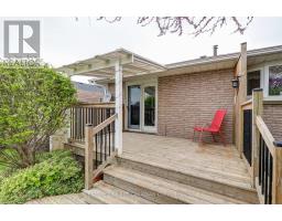 12 ROSEMOUNT CRESCENT - 42