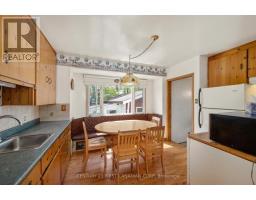 33 STRATHCONA DRIVE - 12