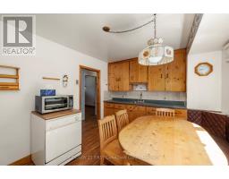 33 STRATHCONA DRIVE - 13