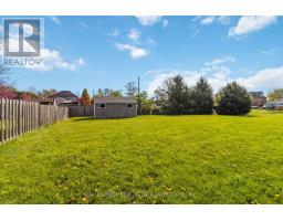 6 BACKUS DRIVE - 33