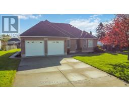 6 BACKUS DRIVE - 4