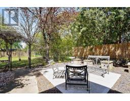 363 BROCK STREET - 37