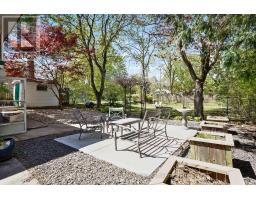 363 BROCK STREET - 38