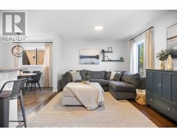 21 PEAR TREE AVENUE - 10