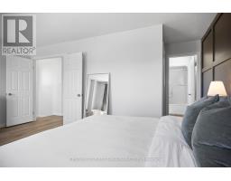 21 PEAR TREE AVENUE - 20