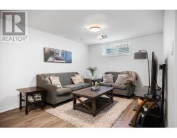 21 PEAR TREE AVENUE - 28