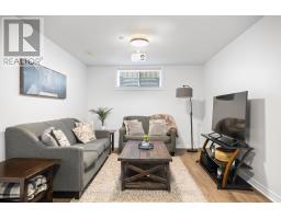 21 PEAR TREE AVENUE - 29