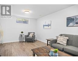 21 PEAR TREE AVENUE - 30