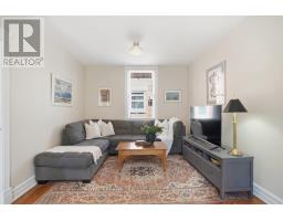 24 CATHCART STREET - 13