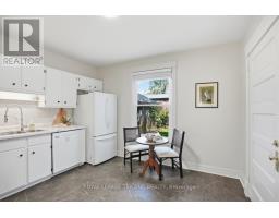 24 CATHCART STREET - 14