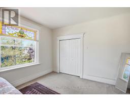 24 CATHCART STREET - 20