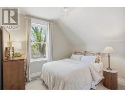 24 CATHCART STREET - 22