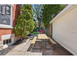 24 CATHCART STREET - 26