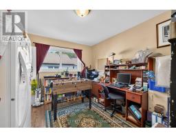 197 BARKER STREET - 26