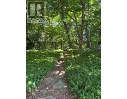 129 WYCHWOOD PLACE - 45