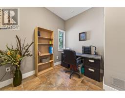 4544 LAKESHORE ROAD - 23