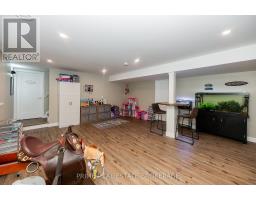 225 LEITCH STREET - 34