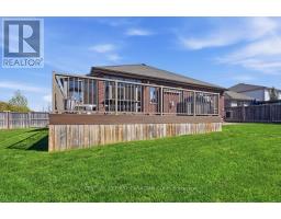2035 CORONATION DRIVE - 47