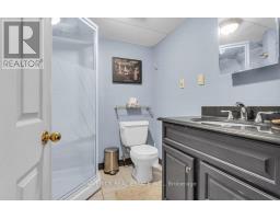1679 DALE STREET - 20