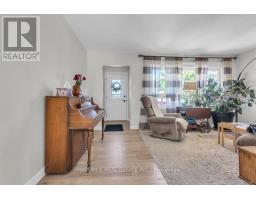 1679 DALE STREET - 7