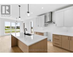 56 KELLY DRIVE - 16