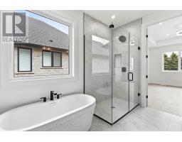 56 KELLY DRIVE - 33