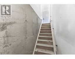 56 KELLY DRIVE - 36