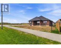 56 KELLY DRIVE - 38