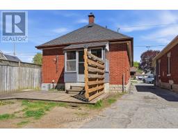 63 BEATTIE AVENUE - 34