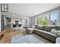468 MORNINGTON AVENUE - 4