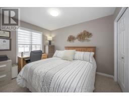 16 - 464 COMMISSIONERS ROAD W - 10