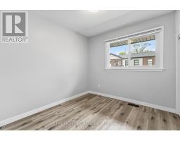 598 ROSS STREET - 18