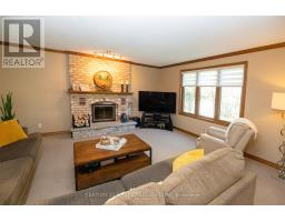 244 ENSIGN CRESCENT - 23