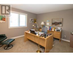 244 ENSIGN CRESCENT - 36