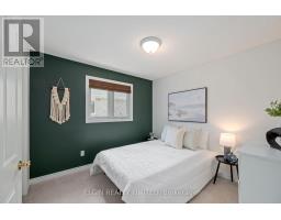 5 RODNEY CRESCENT - 27