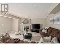 5 RODNEY CRESCENT - 33